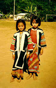 Lahu Children (Black Lahu), Lahu Village, Mae Hong Sorn Province, Northern Thailand.
