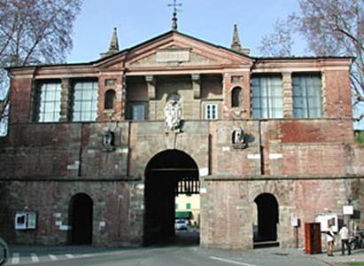 Porte di ingresso a Lucca - Porta San Pietro