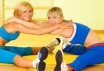 Similar:3320674 : Le belle donne che esercitano nel fitness club  Archivio Fotografico