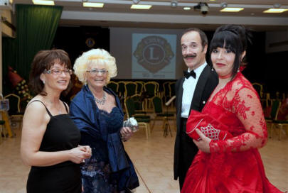 LA_PROMOTER__ROSANNA_CONTI_CAVINI,_IL_PROFESSORE_MARIO_IRENEO_STURLA_E_DEBORA_TUNDO
