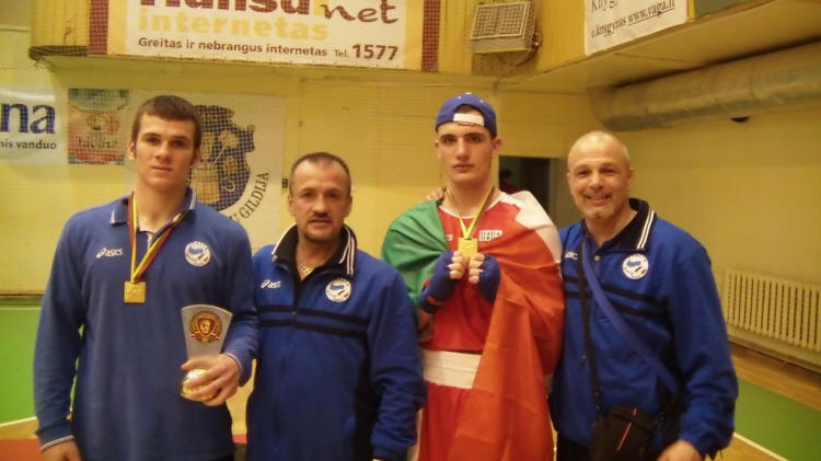 i due campioni Giuseppe Ranno e Fabio Turchi con i tecnici Stecca e Nicotera